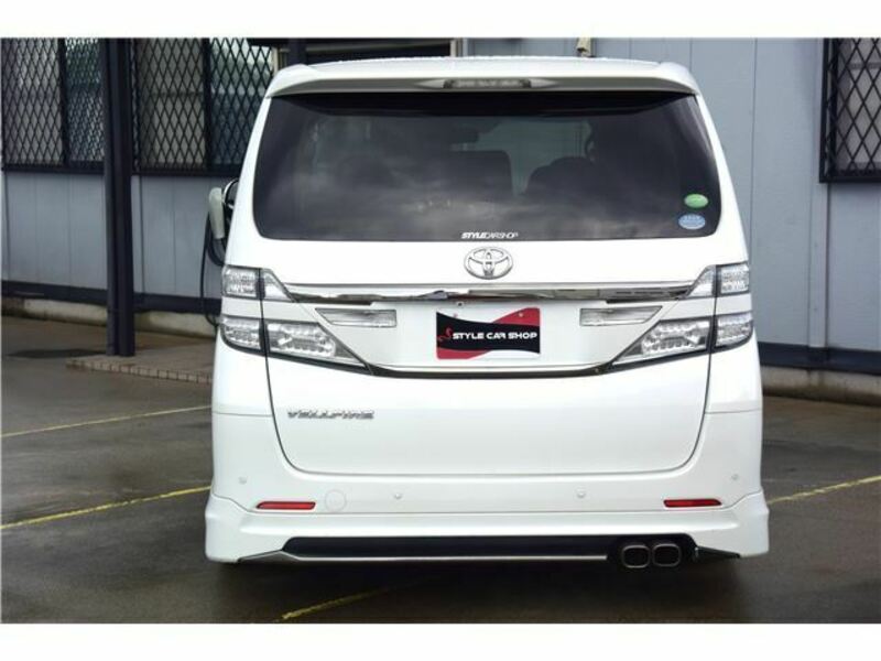 VELLFIRE-2