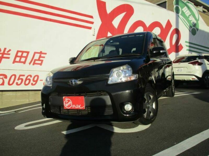 TOYOTA　SIENTA