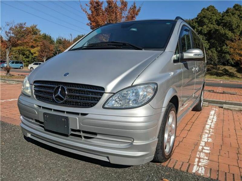 MERCEDES-BENZ　VIANO