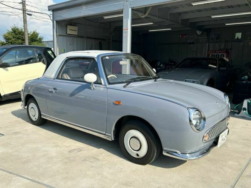 NISSAN　FIGARO