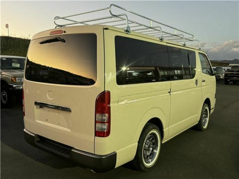 HIACE VAN-5