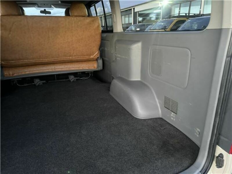 HIACE VAN-24