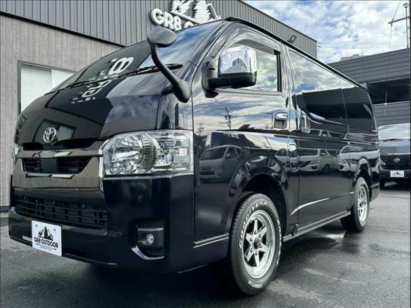 HIACE VAN-11