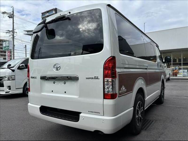 HIACE VAN-14