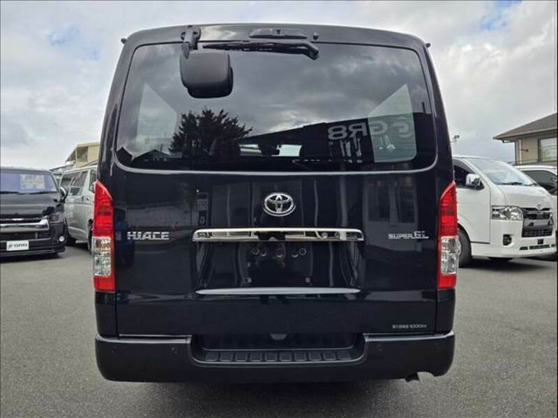 HIACE VAN-2