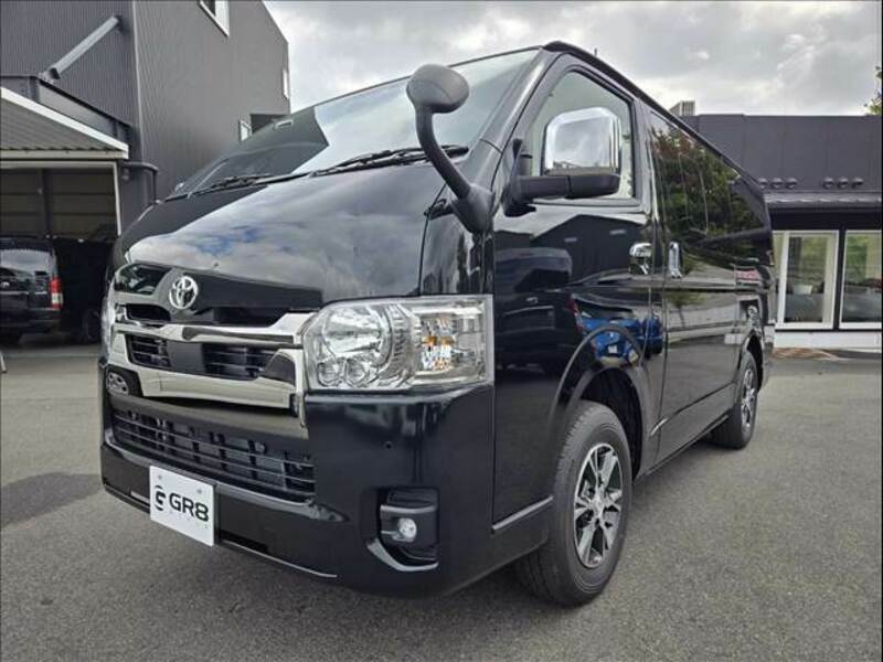 HIACE VAN-11