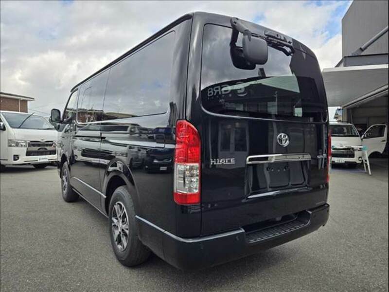 HIACE VAN-15