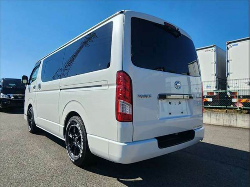 HIACE VAN-15