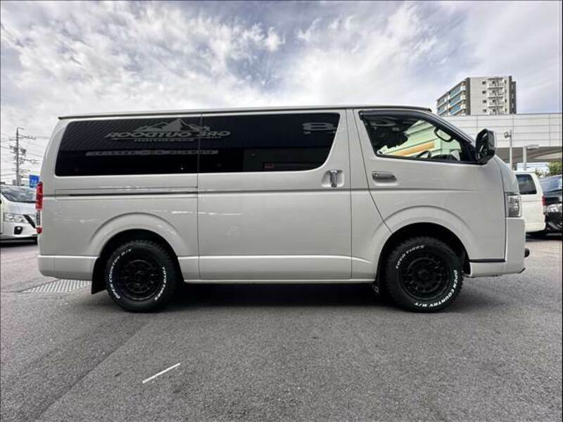 HIACE VAN-12