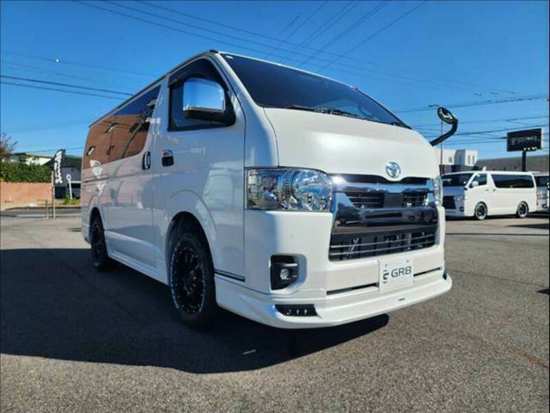 HIACE VAN-10