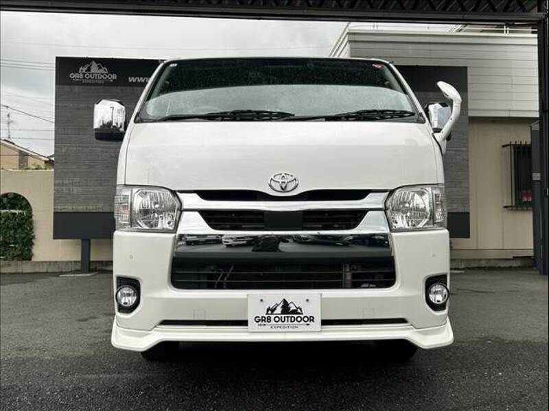 HIACE VAN-1