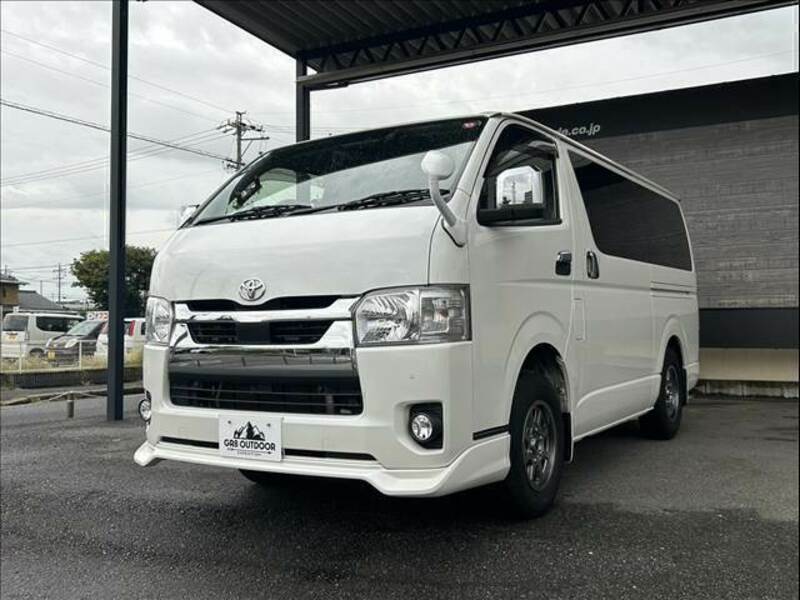 HIACE VAN-11