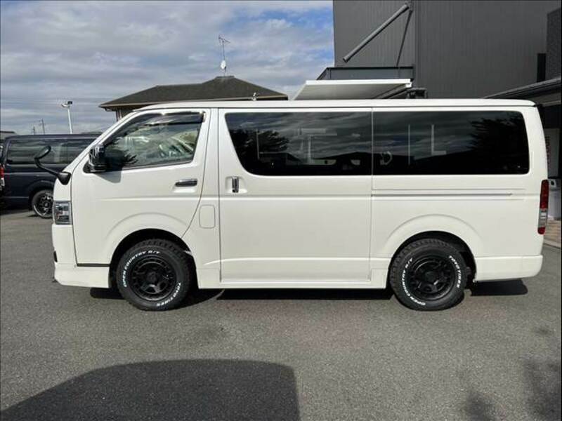 HIACE VAN-13