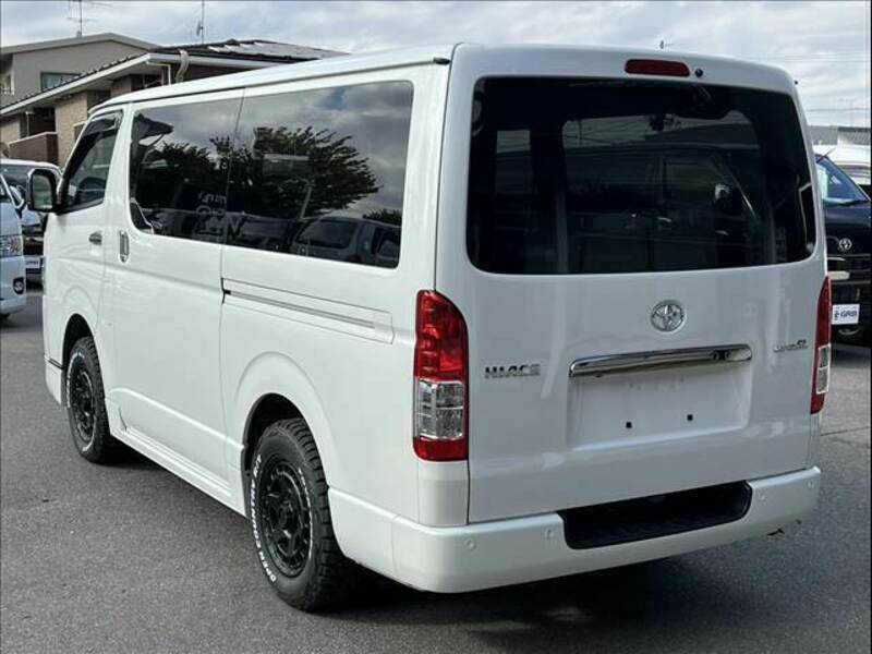 HIACE VAN-15