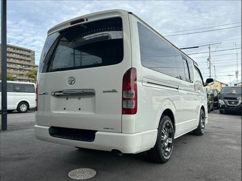 HIACE VAN-14