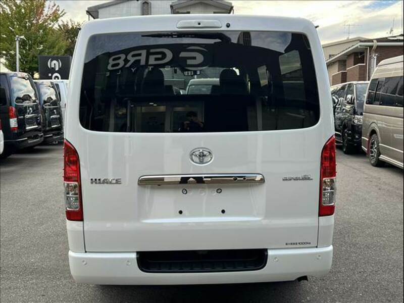 HIACE VAN-2