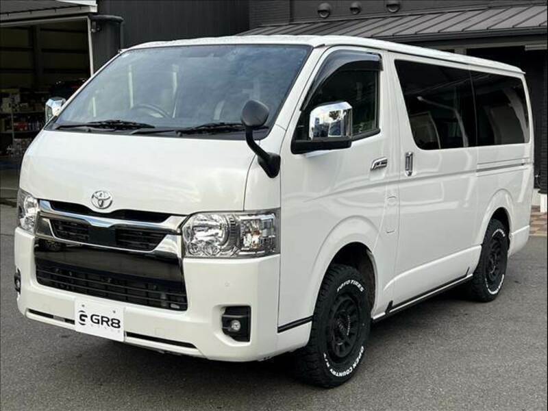 HIACE VAN-11