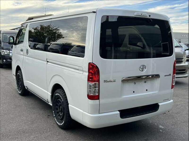 HIACE VAN-15