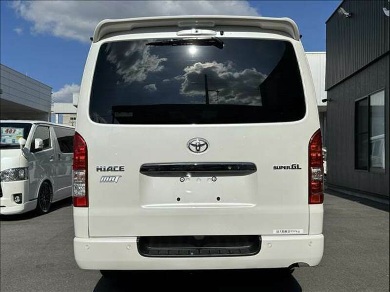 HIACE VAN-2