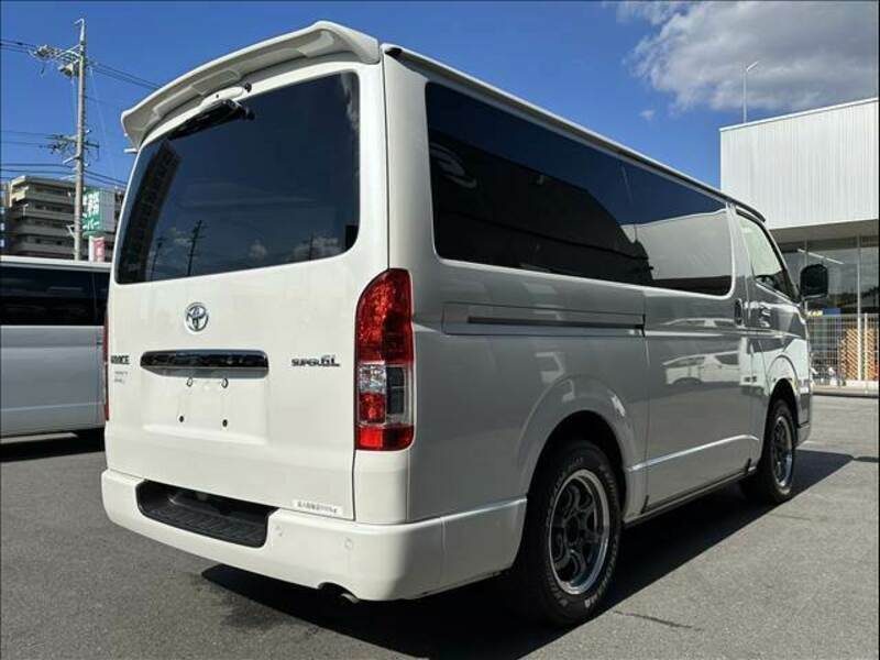 HIACE VAN-14