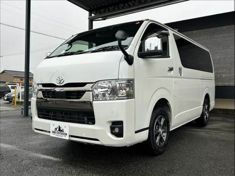 HIACE VAN-11