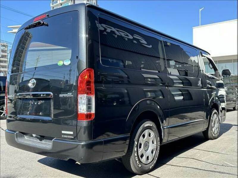 HIACE VAN-14