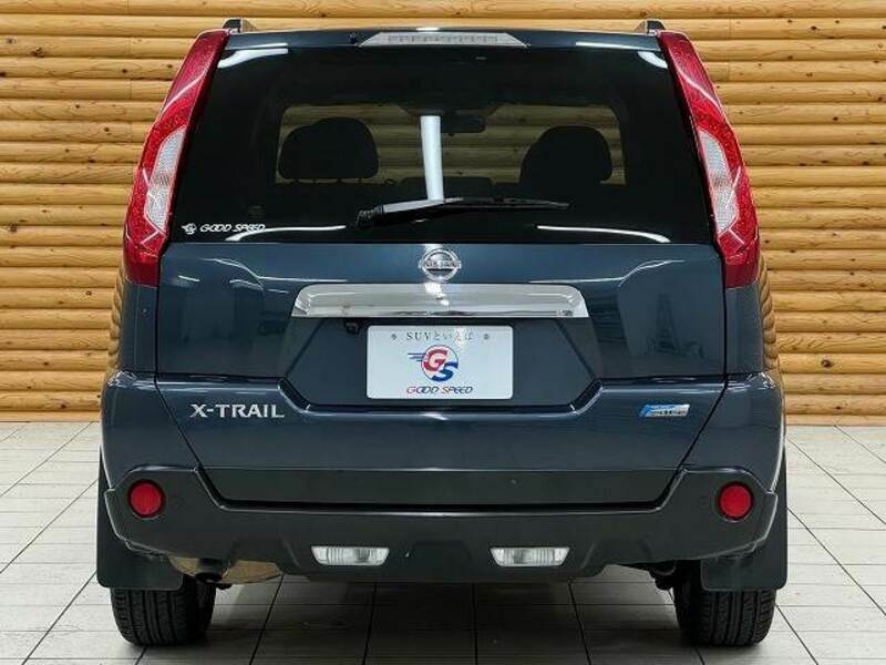 X-TRAIL-18