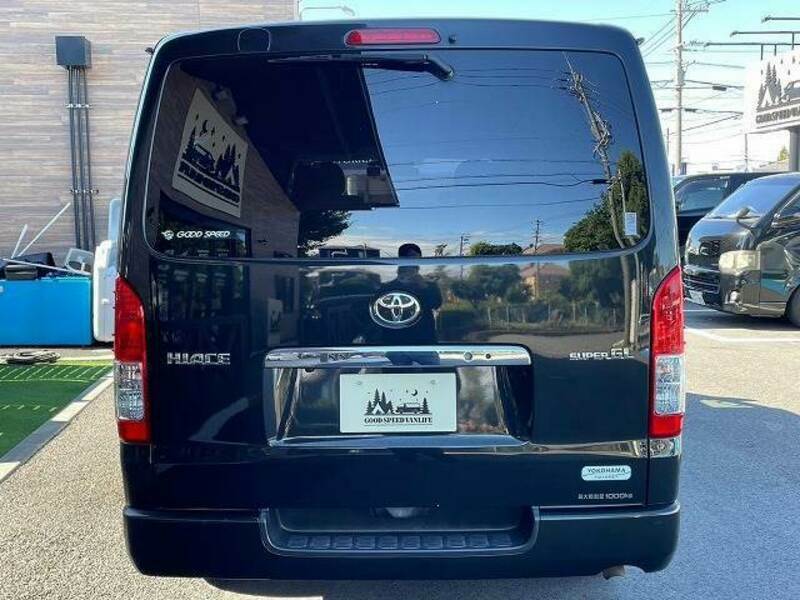 HIACE VAN-18