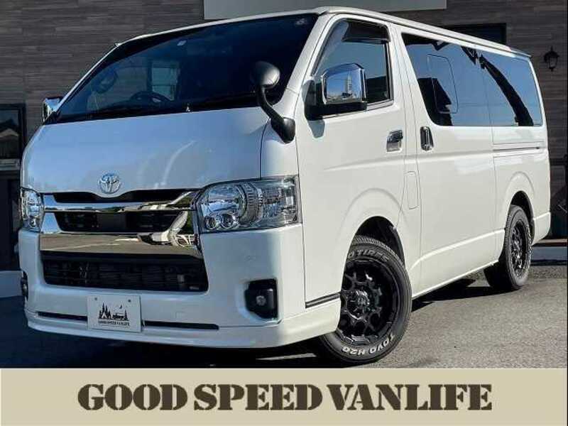 TOYOTA　HIACE VAN