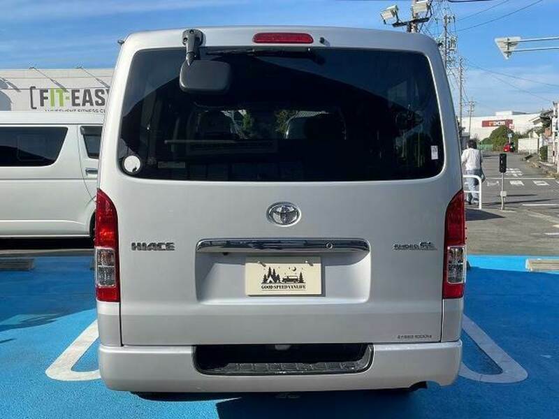 HIACE VAN-18