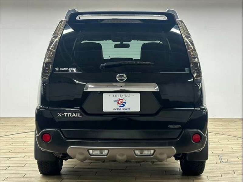 X-TRAIL-18