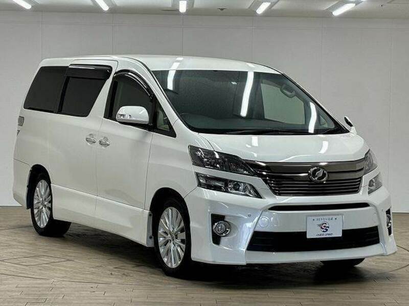 VELLFIRE-13