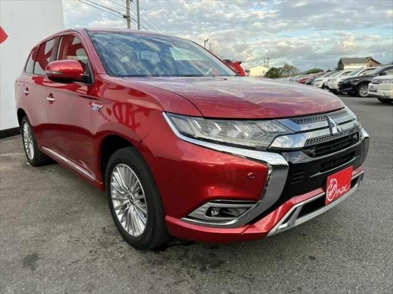 OUTLANDER PHEV-16