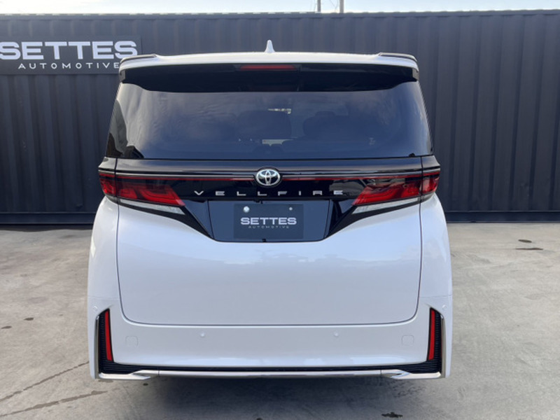 VELLFIRE-6