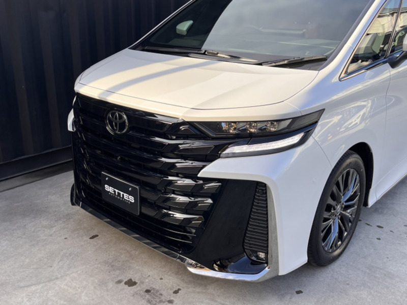 VELLFIRE-9