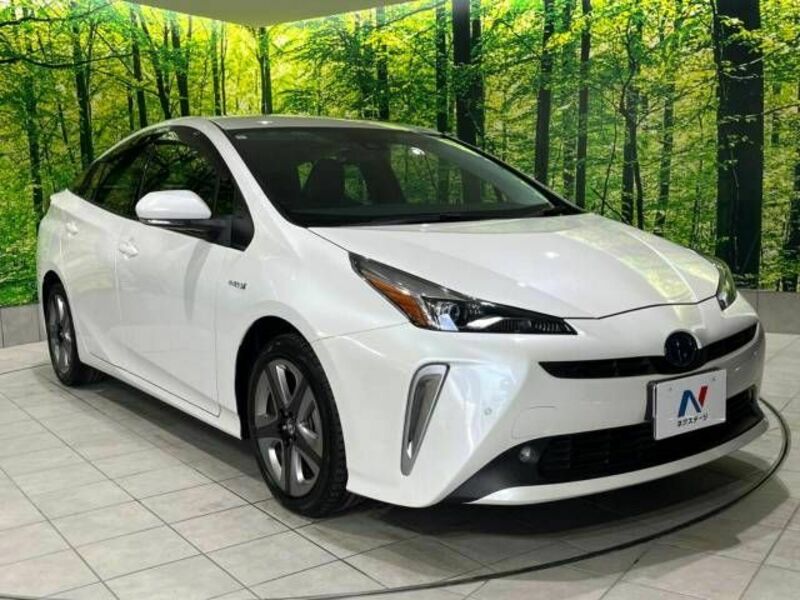 PRIUS-16