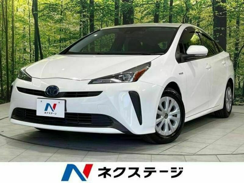 TOYOTA　PRIUS