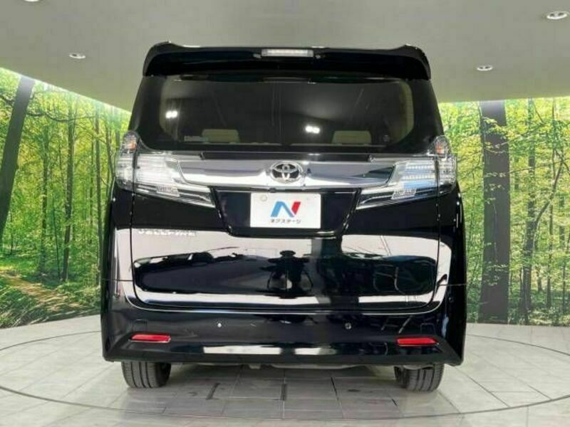 VELLFIRE-16