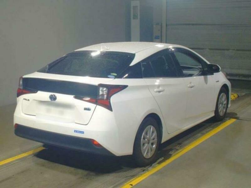 PRIUS-7