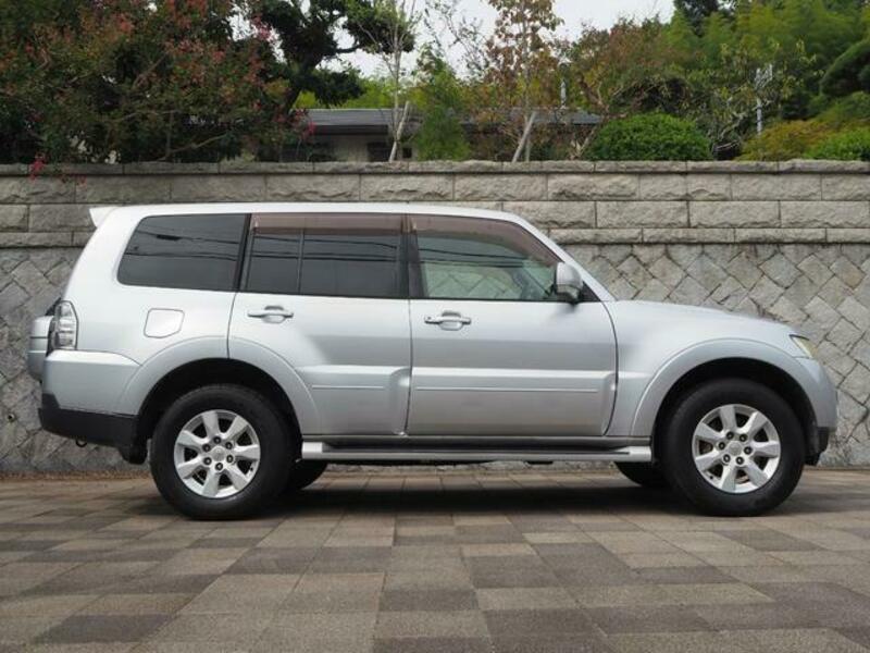 PAJERO-5