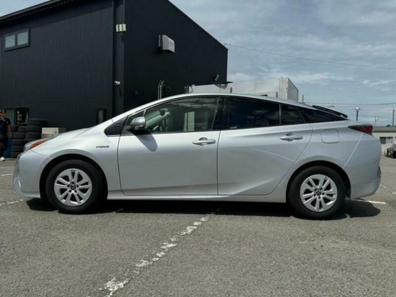 PRIUS-5