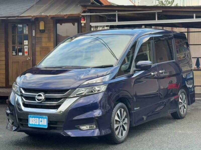 NISSAN　SERENA