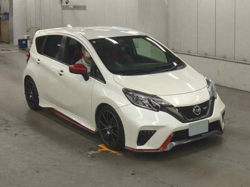 NISSAN　NOTE