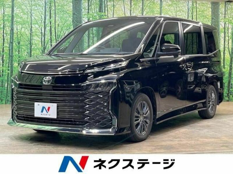 TOYOTA　VOXY