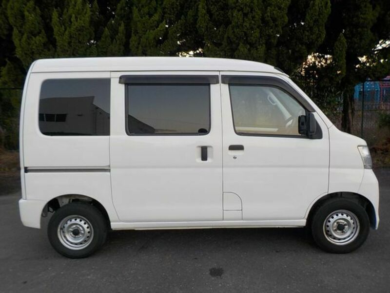 HIJET CARGO-18