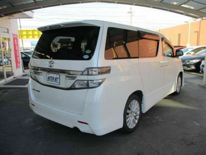 VELLFIRE-3