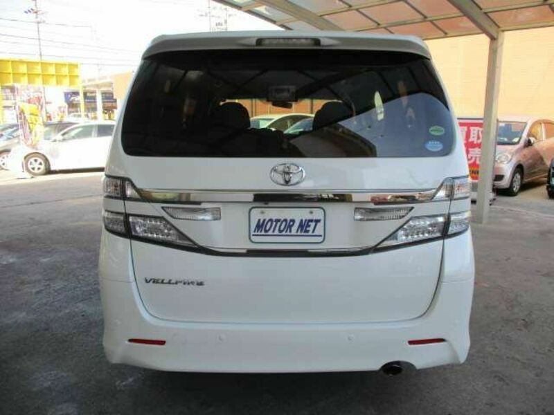 VELLFIRE-6