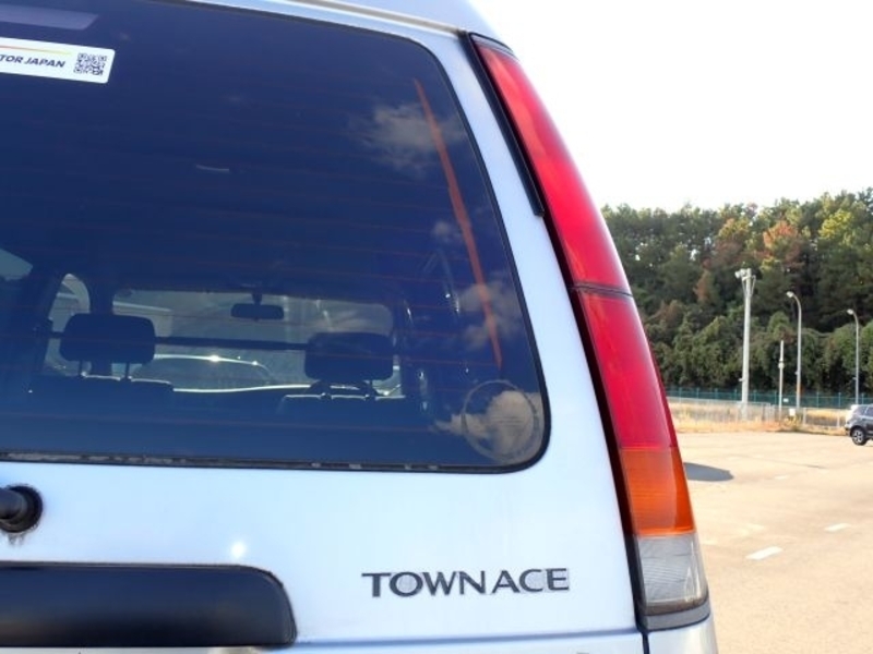 TOWN ACE VAN