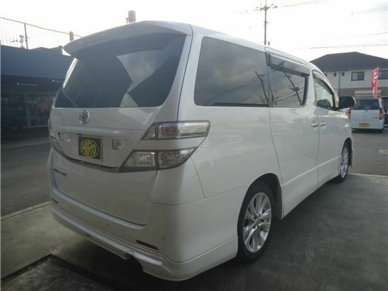 VELLFIRE-10