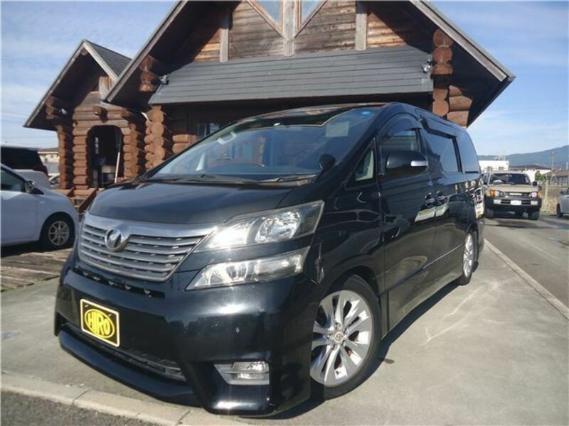 TOYOTA　VELLFIRE